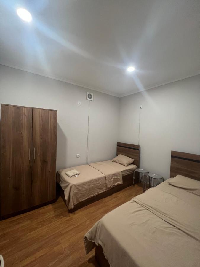 N1 Guest Hause Hotel Jereván Kültér fotó